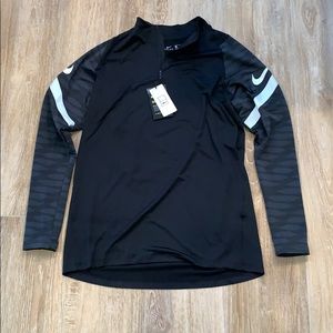 Nike Dri-FIT Strike